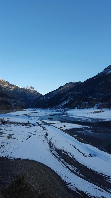 Gite Auberge Les Terres Blanches De Meolans Exteriér fotografie