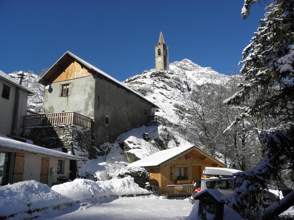 Gite Auberge Les Terres Blanches De Meolans Exteriér fotografie