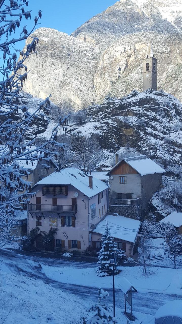 Gite Auberge Les Terres Blanches De Meolans Exteriér fotografie