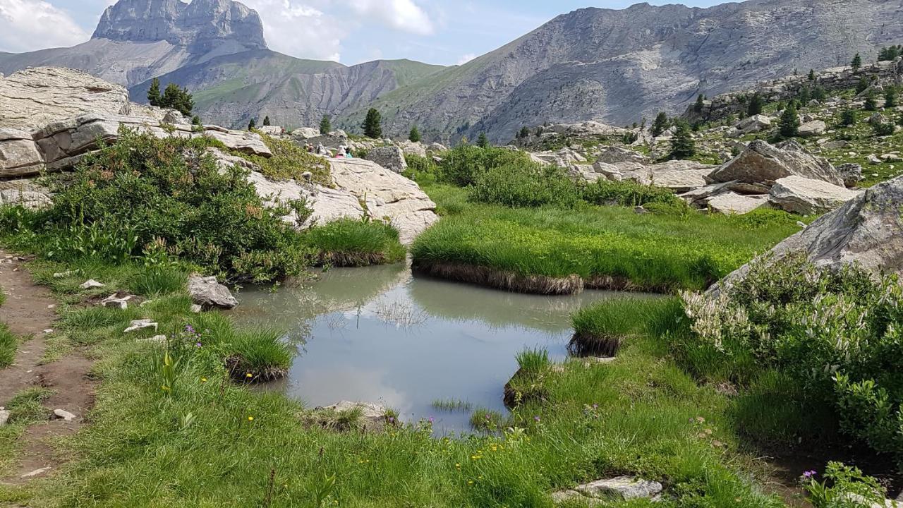 Gite Auberge Les Terres Blanches De Meolans Exteriér fotografie
