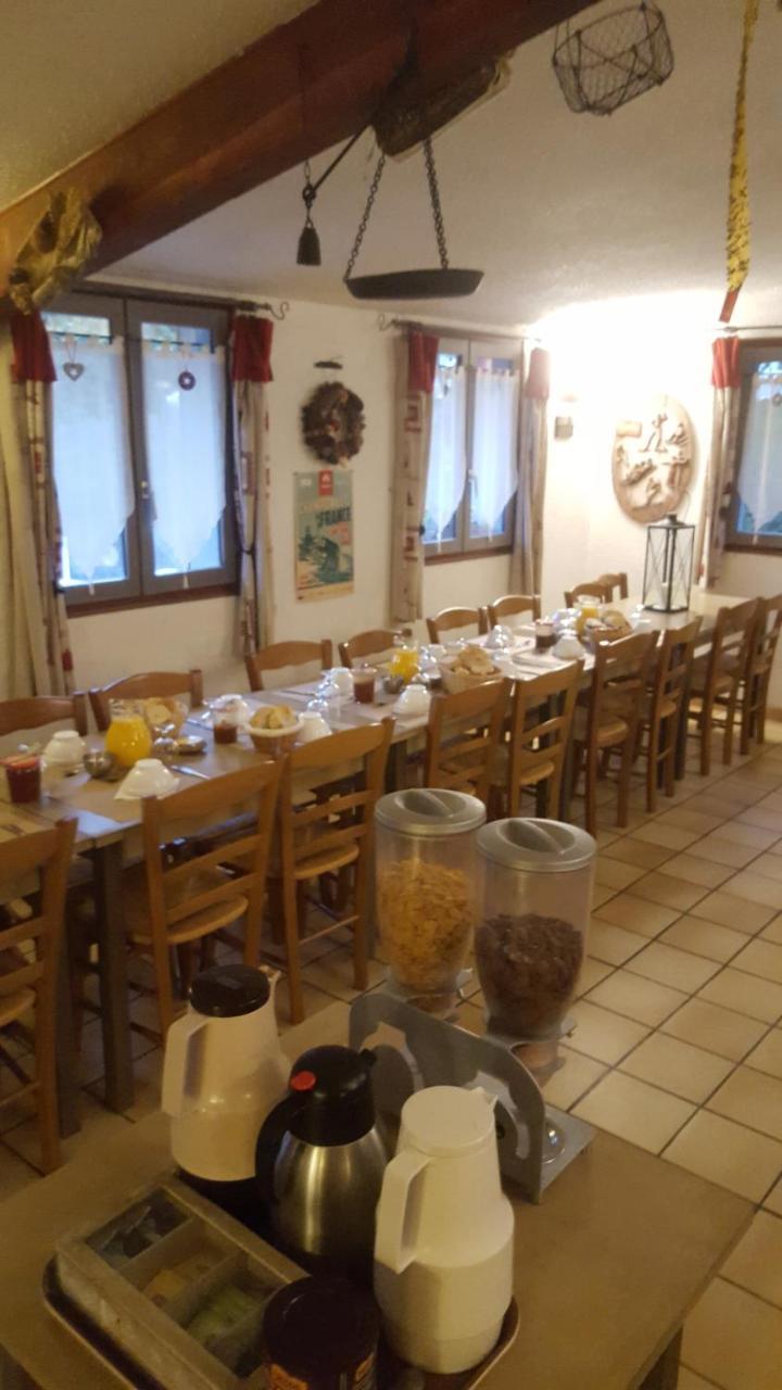 Gite Auberge Les Terres Blanches De Meolans Exteriér fotografie